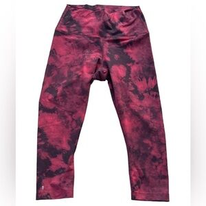 NoBull Tie Dye Red and Black Leggings Small Like New 20”